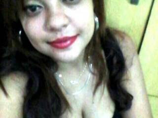 Erotik görüntülü sohbet DynePink