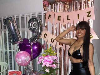 Erotik görüntülü sohbet hannaRosse