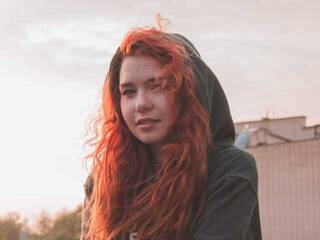 Erotik görüntülü sohbet Lulusweetgirl