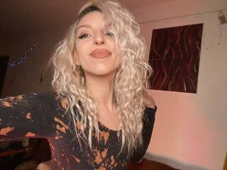 Erotik görüntülü sohbet HarperBr