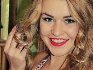 Erotik görüntülü sohbet helensweety