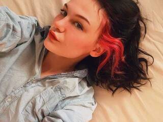 Erotik görüntülü sohbet HellaPrincess