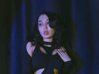 Erotik görüntülü sohbet HinaChan