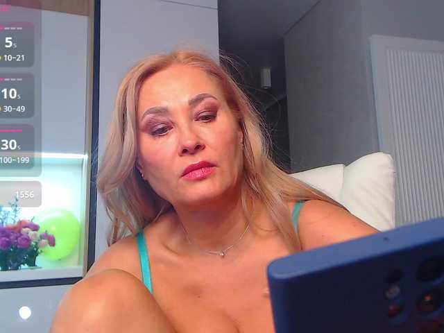 Yayın ekran görüntüleri hold-me-tight