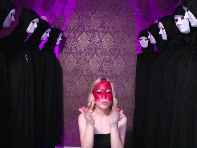 Yayın ekran görüntüleri HollyEmily