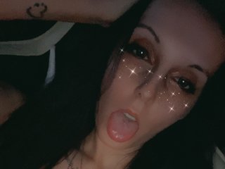 Erotik görüntülü sohbet hollyloveu1