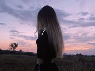 Erotik görüntülü sohbet Honey-Alexa
