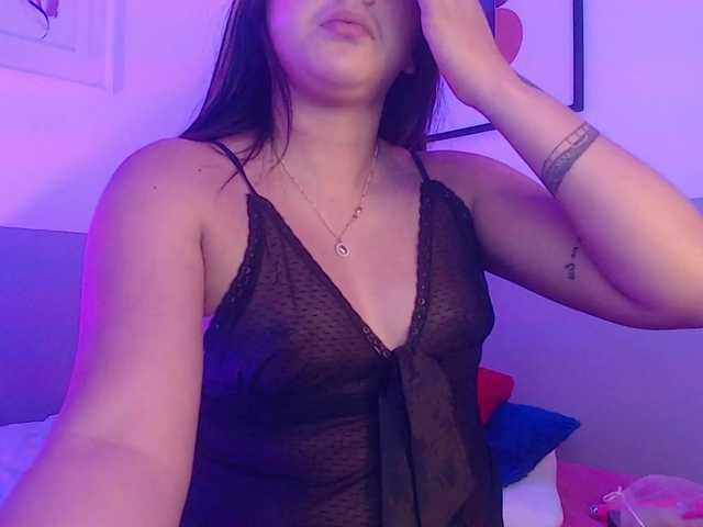 Fotoğraflar hornyalisson I been a bad girl, destroy my pussy with your tips LUSH IS ON!!! @remain