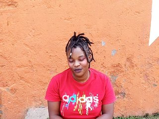 Erotik görüntülü sohbet Hot-ayana