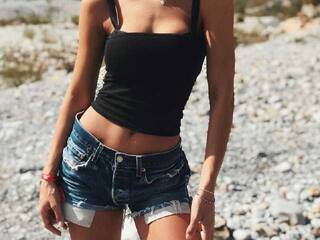 Erotik görüntülü sohbet hotanna