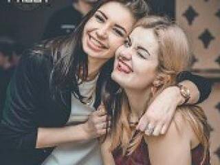 Erotik görüntülü sohbet hotbitches