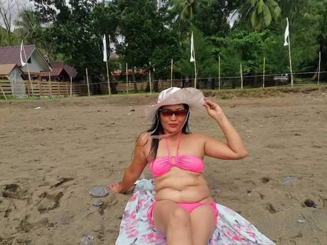 Profilin fotoğrafı hOtGranny4u