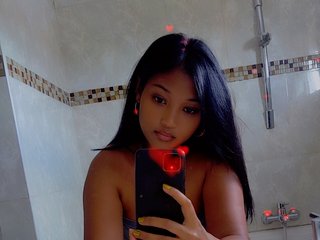 Erotik görüntülü sohbet HotTia