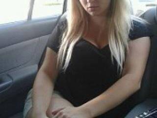 Erotik görüntülü sohbet hottielana