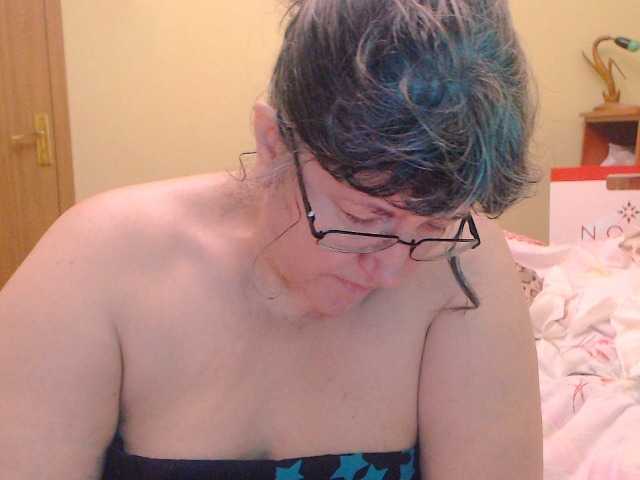 Yayın ekran görüntüleri HugeTitsXXX