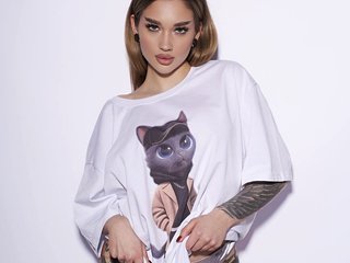 Erotik görüntülü sohbet IamToxicRoxy