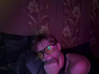 Erotik görüntülü sohbet IloveTrixiie