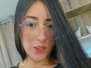 Erotik görüntülü sohbet iM-Kitty
