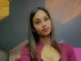 Erotik görüntülü sohbet IndianAurora