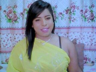 Erotik görüntülü sohbet IndianTopaz