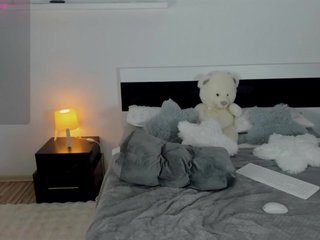 Erotik görüntülü sohbet InnesTaylor