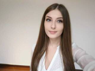 Erotik görüntülü sohbet Intrigainga