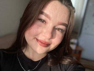 Erotik görüntülü sohbet Iris-hot