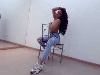 Erotik görüntülü sohbet isabelaviolet