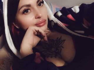 Erotik görüntülü sohbet IsabellaLewis