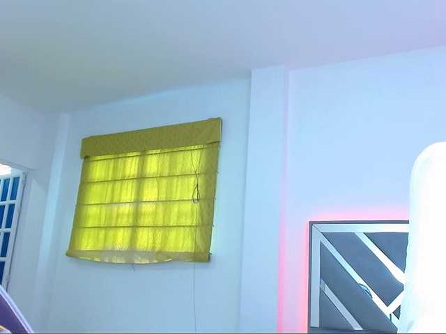 Yayın ekran görüntüleri IsaPetite1