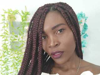 Erotik görüntülü sohbet IvoneDiiaz