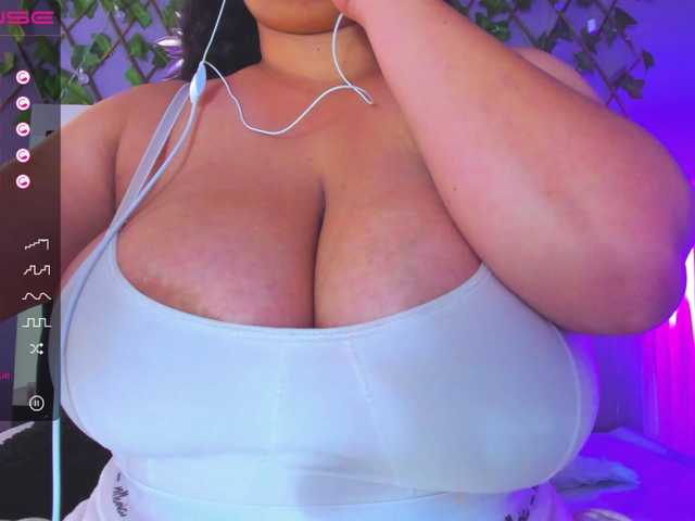 Fotoğraflar ivonstar play pussy 100 #latina #bbw #curvy #squirt #bigboobs