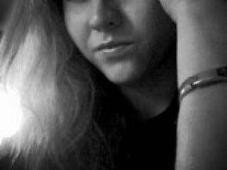 Erotik görüntülü sohbet izuminka36