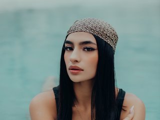 Erotik görüntülü sohbet IzzyWild