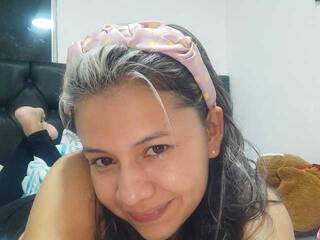 Erotik görüntülü sohbet Jacky-bm