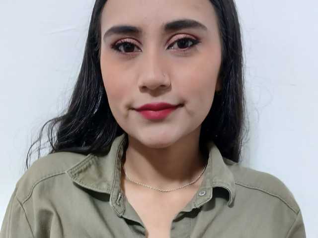 Profilin fotoğrafı JassminEvan-1