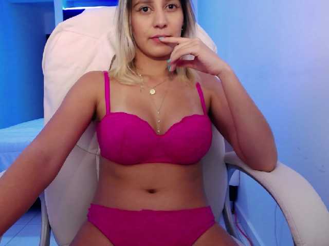 Fotoğraflar jazzolivia hi I am new model here. Wanna know amore about me? NAKED AT GOAL