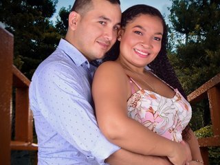 Erotik görüntülü sohbet JennaAndBrad