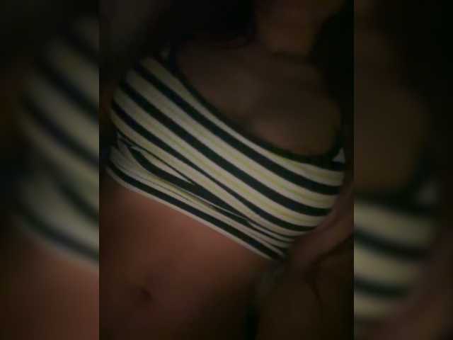 Yayın ekran görüntüleri _JenniferBomb