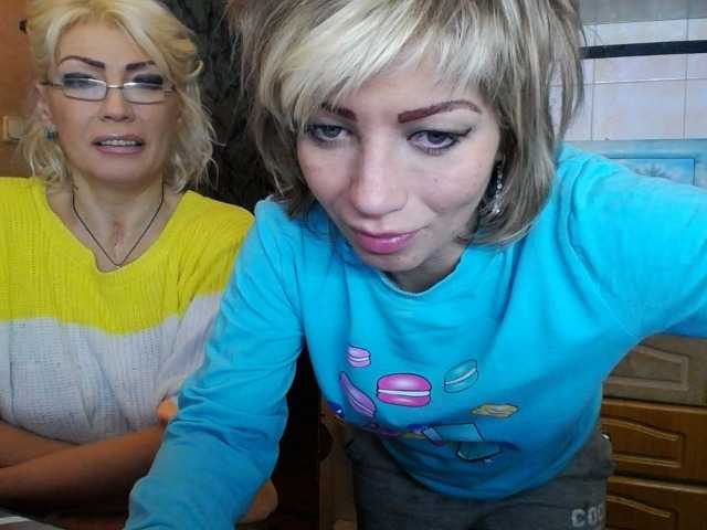 Fotoğraflar JenniferHotba FOLLOW INSTAGRAM AND SNAP;) Goal- #milf #mature #blonde #couple #anal #russian #squirt #c2c #cum #smoke Tip to add at friendlist and for requests!