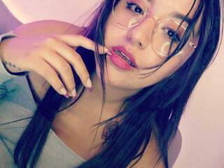 Erotik görüntülü sohbet jennoz