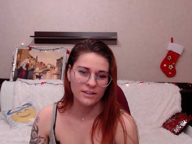 Fotoğraflar JennySweetie do you want to see my new sexy lingerie? Join us! !!! 2020