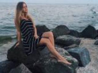 Erotik görüntülü sohbet jilianmia