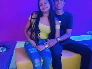 Erotik görüntülü sohbet Johnandsamantha