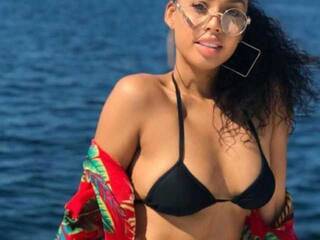 Erotik görüntülü sohbet Jolieculmetisse