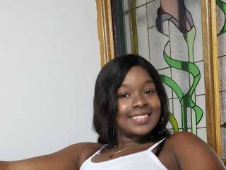 Erotik görüntülü sohbet JUDITH-SOLIS