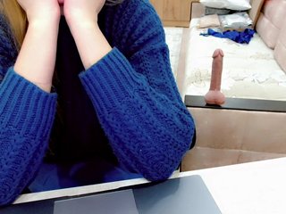 Erotik görüntülü sohbet JuicyGloss