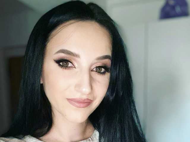 Profilin fotoğrafı Julia-Jae