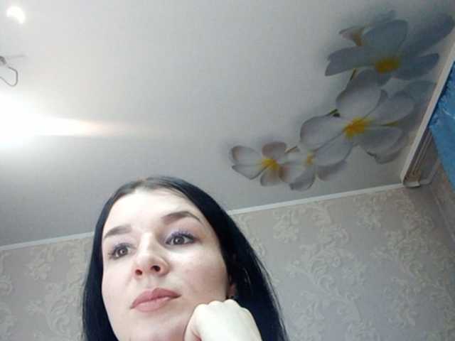 Fotoğraflar KamariMurphy Hey guys!:) Goal- #Dance #hot #pvt #c2c #fetish #feet #roleplay Tip to add at friendlist and for requests!