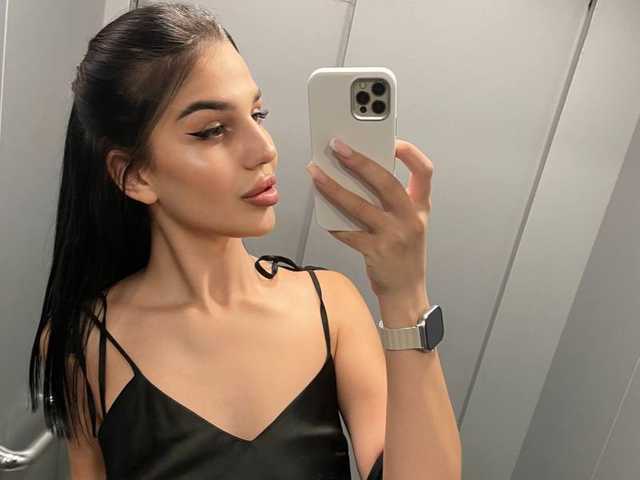 Profilin fotoğrafı KamilaVibes